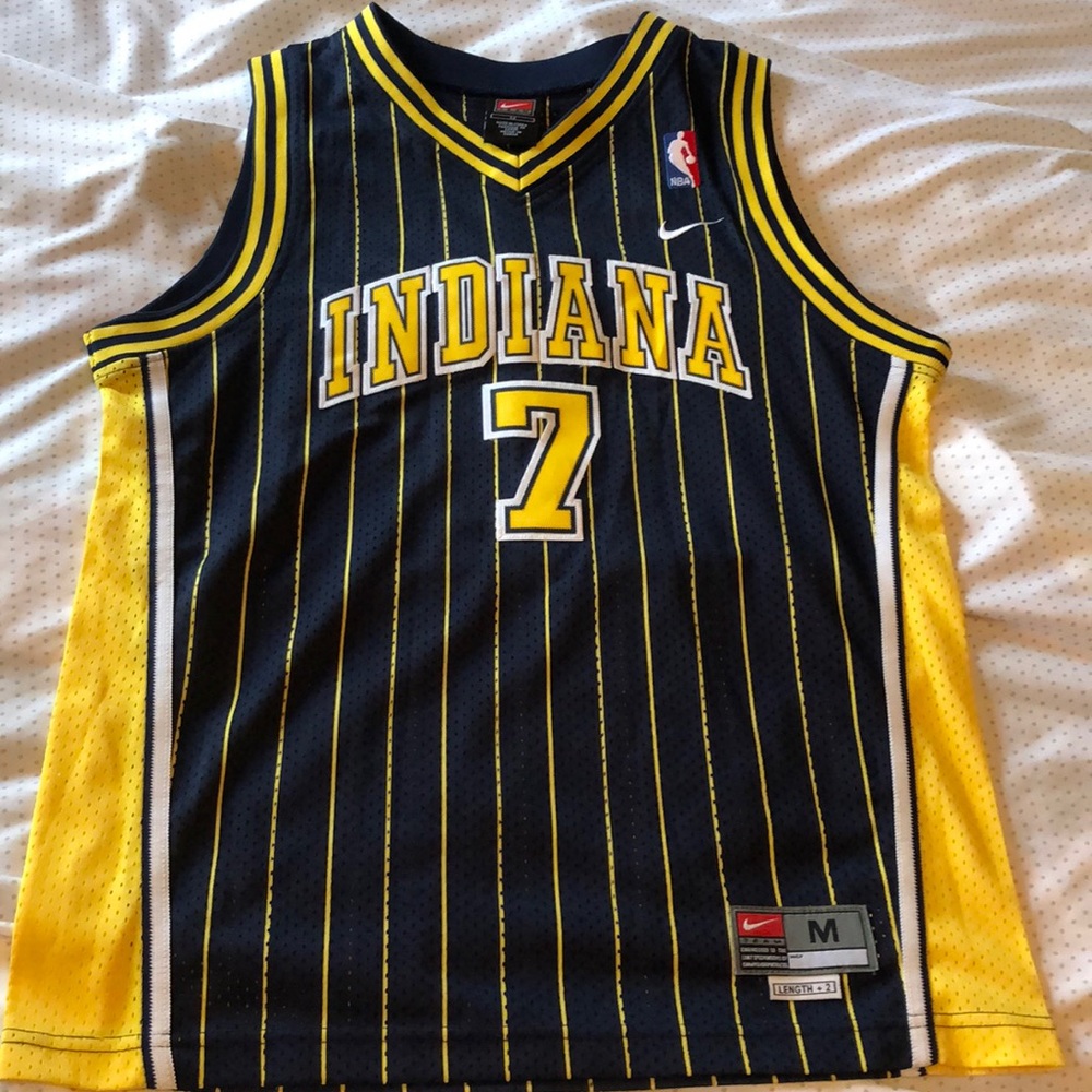 Indiana Pacers jersey Kam Jones #7 medium